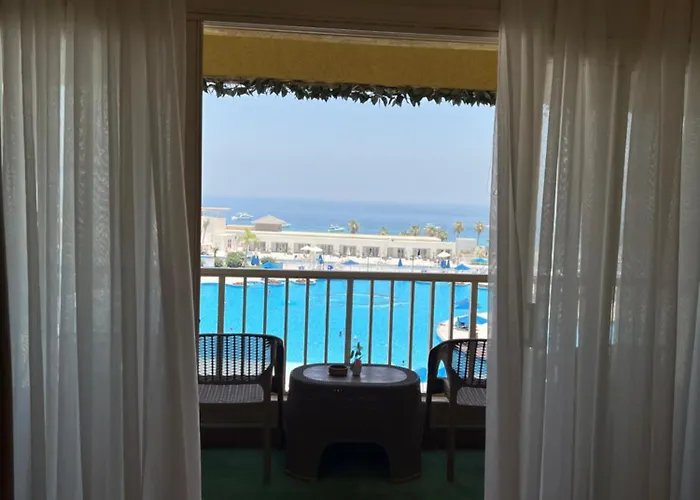 Porto Sokhna Pyramids 5* Айн-Сохна